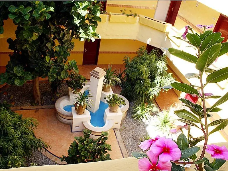 Apartamentos Marino Tenerife Costa Del Silencio 0*,  Spanien